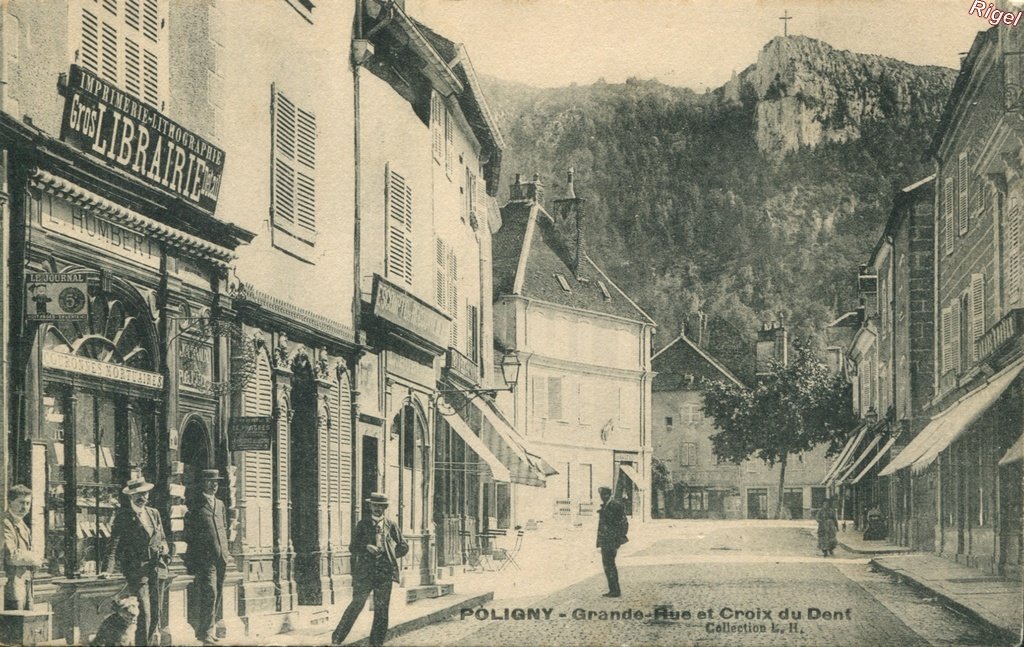 39-Poligny - Grd Rue Croix du Dent - L'H.jpg