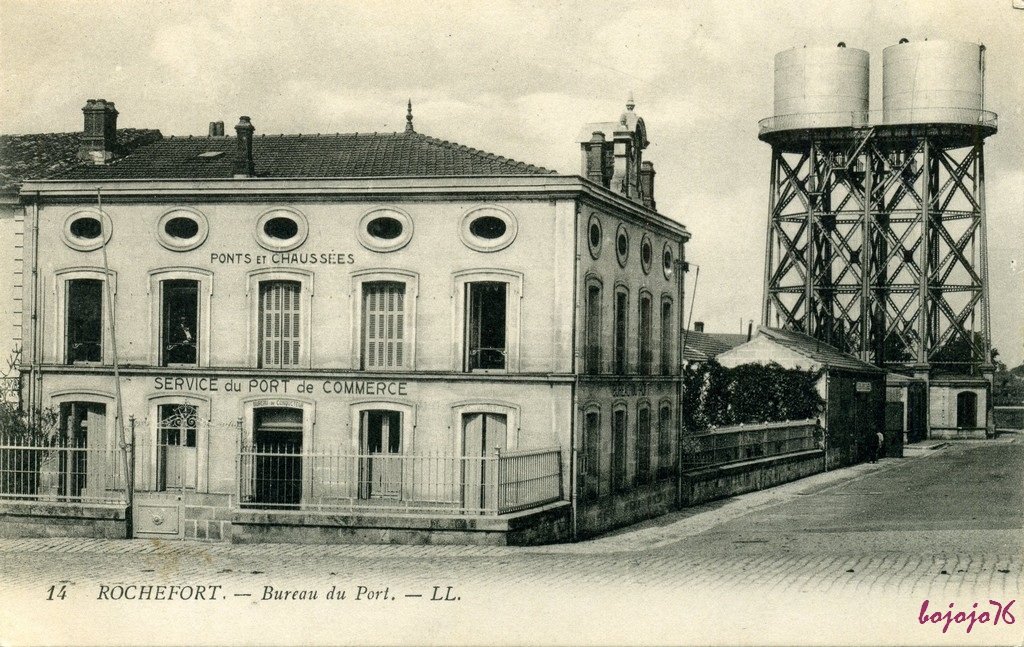 17-Rochefort-Bureau du Port.jpg