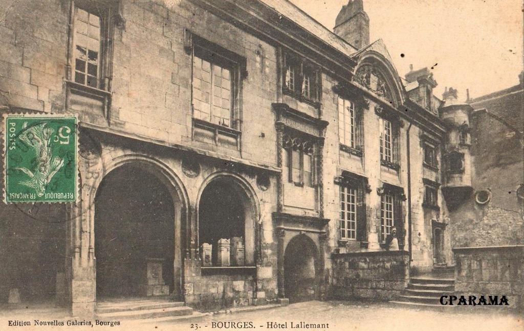 Bourges Nouvelles-Galeries 23.jpg