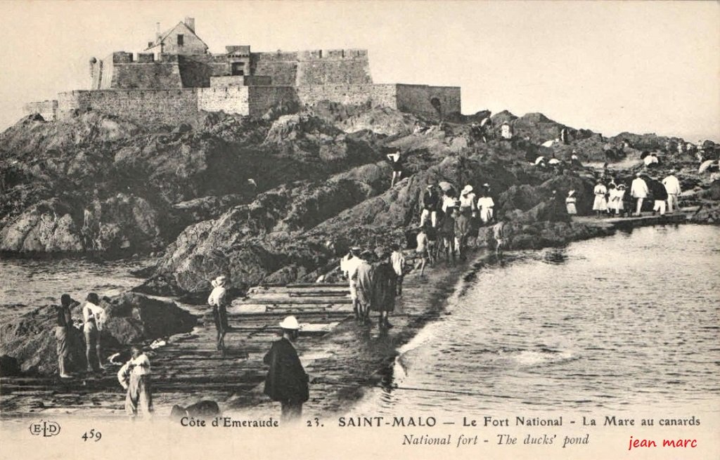 Saint-Malo - Le Fort National - La Mare aux canards.jpg