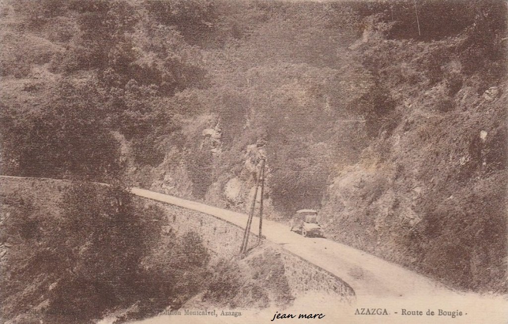 Azazga - Route de Bougie.jpg