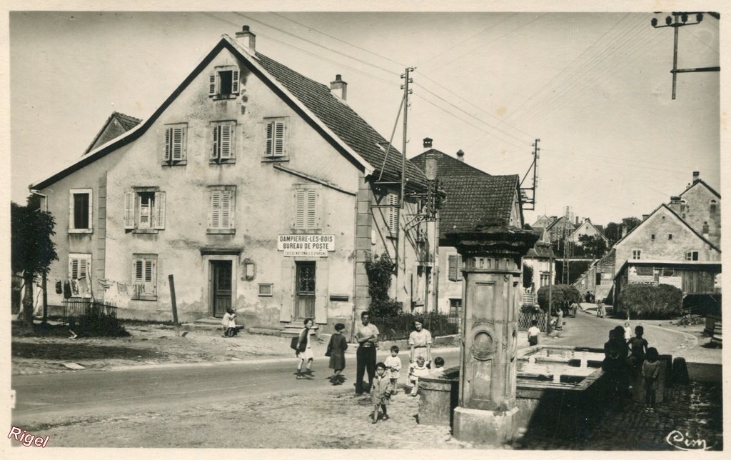 25-Dampierre-les-Bois - Poste - CIM.jpg