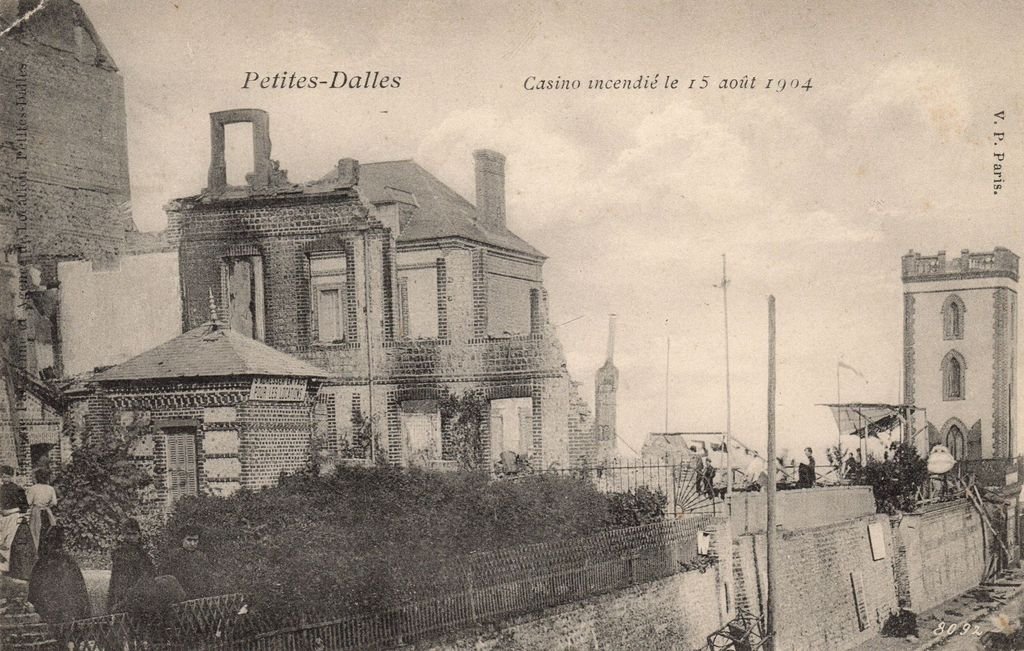 76 - LES PETITES DALLES - Casino incendié le 15 août 1904 - V.P.Paris-Dutot - 14-10-23.jpg