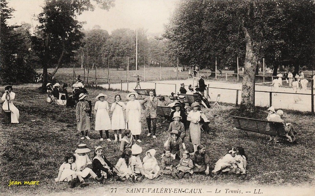 Saint-Valéry-en-Caux - Le Tennis.jpg