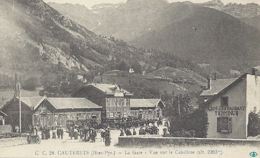 1402061463-Cauterets-Gare-CC.jpg