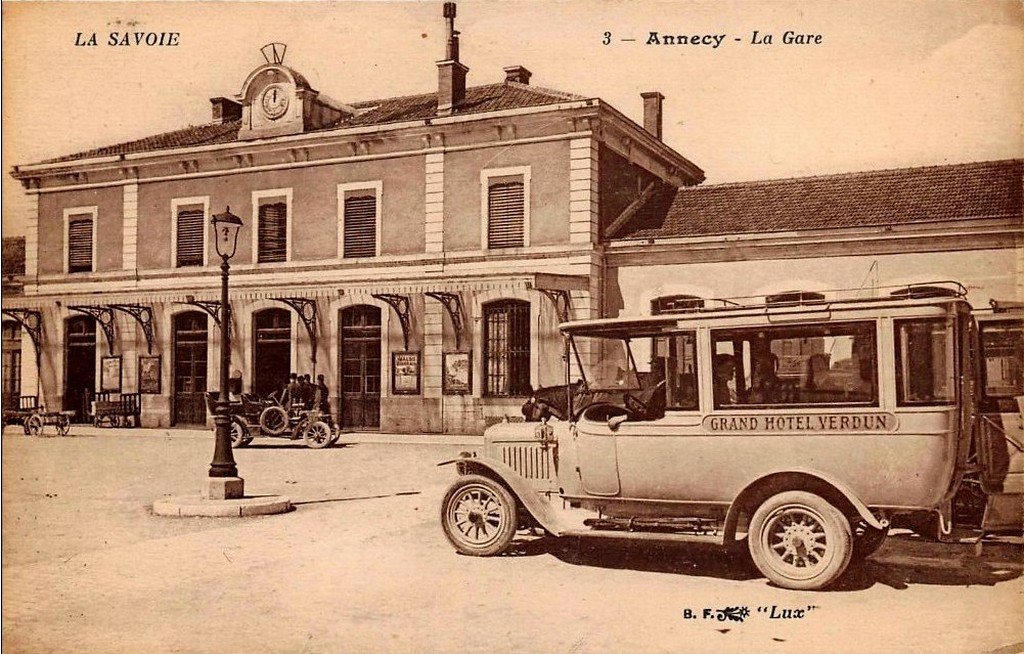 74 - Annecy (3). LH.jpg
