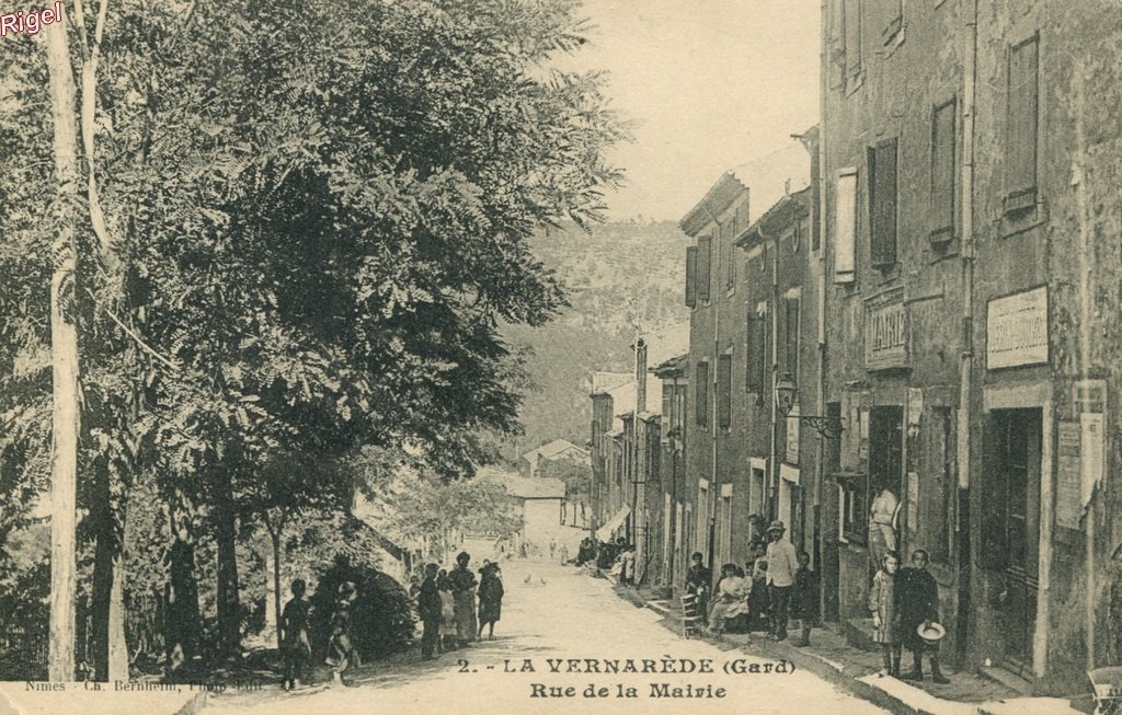 30-La Vernarède - Rue de la Mairie.jpg