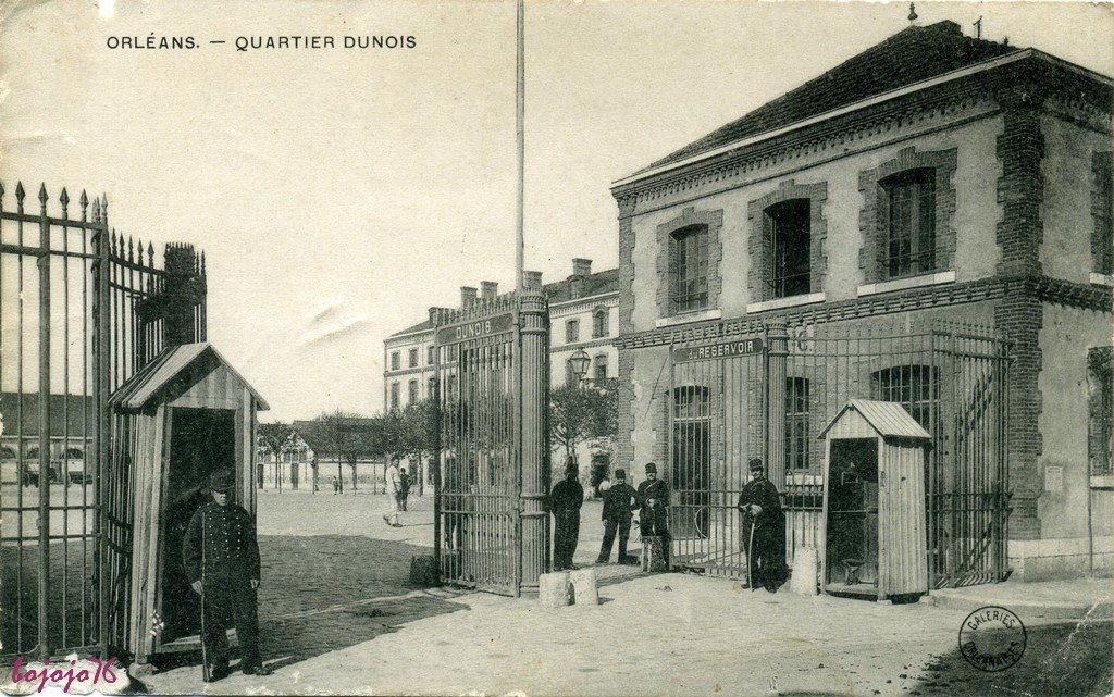 45-Orleans-Quartier Dunois.jpg