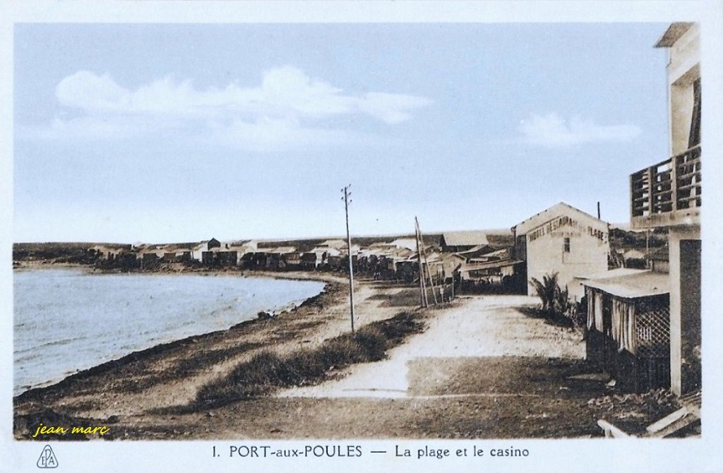 Port-aux-Poules - La Plage et le Casino.jpg