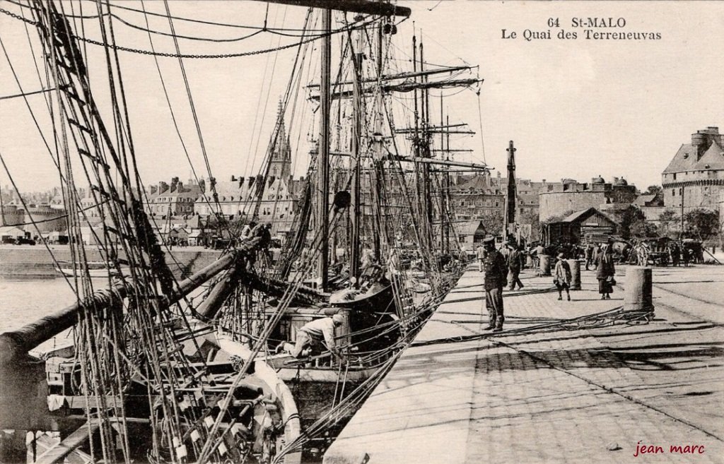 Saint-Malo - Le Quai des Terreneuvas.jpg