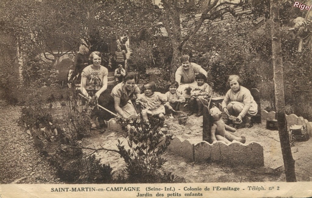76-St-Martin-en-Campagne - Colonie Ermitage.jpg