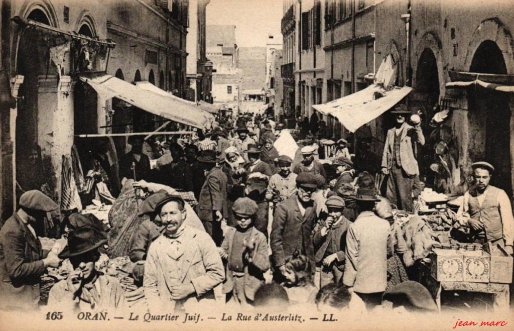 Oran - Le Quartier Juif - La rue d'Austerlitz (165 LL seconde version).jpg