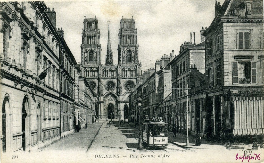 45-Orleans-Rue Jeanne d'arc.jpg