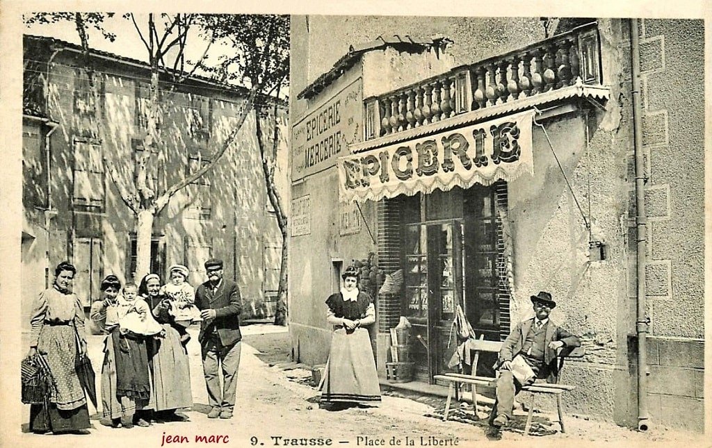 Trausse - Place de la Liberté.jpg