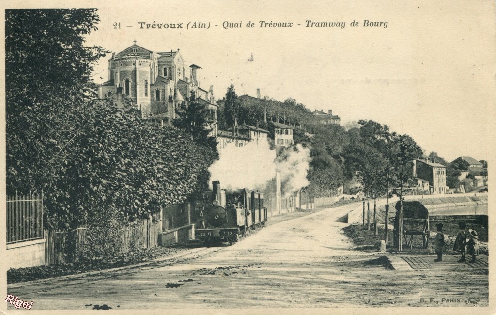 01-Trévoux - Quai de Trévoux - Tramway de Bourg - 21 BF Paris.jpg