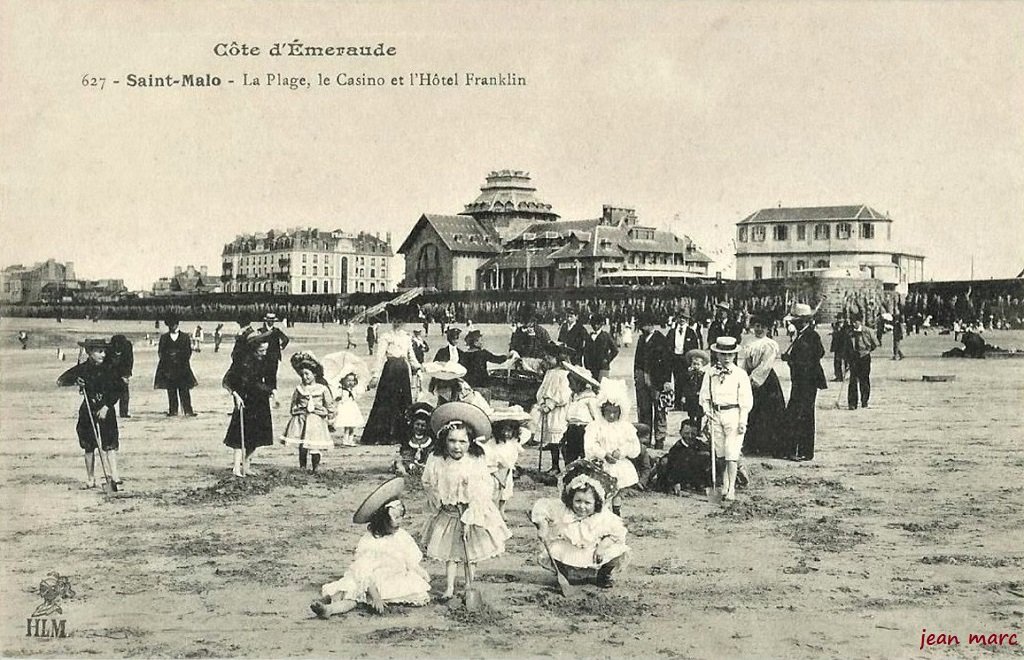 Saint-Malo - La Plage, le Casino et l'Hôtel Franklin.jpg