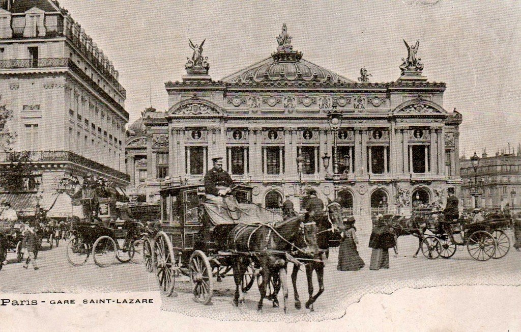 Attelage devant l'Opéra.jpg