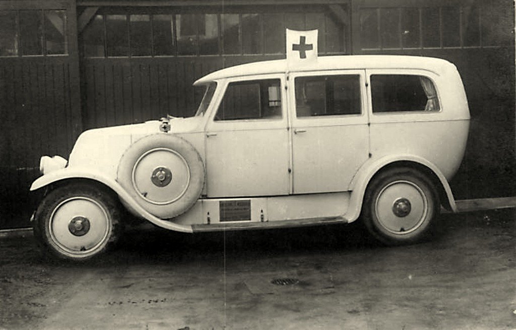 Ambulance 4 (Tours).jpg