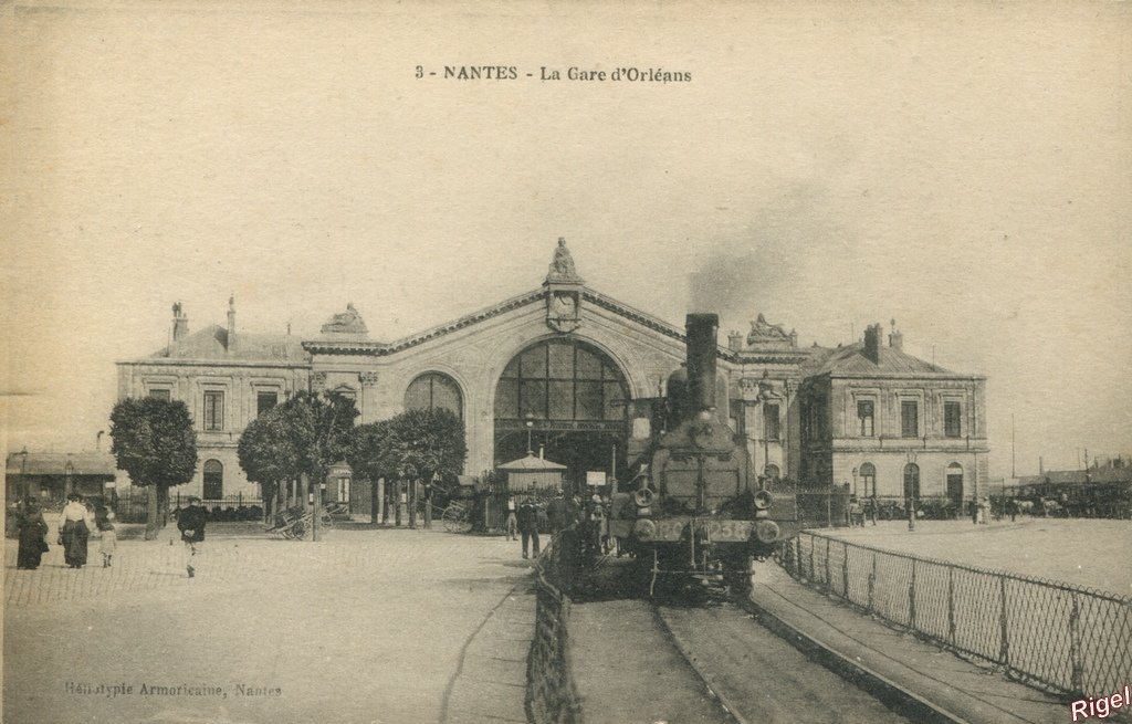 44-Nantes - Gare d'Orléans - 3 Héliotypie Arrmoricaine.jpg