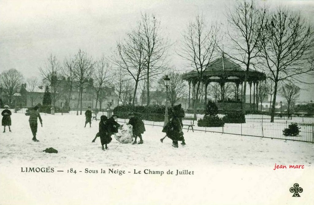 Limoges - Sous la Neige - Le Champ de Juillet.jpg