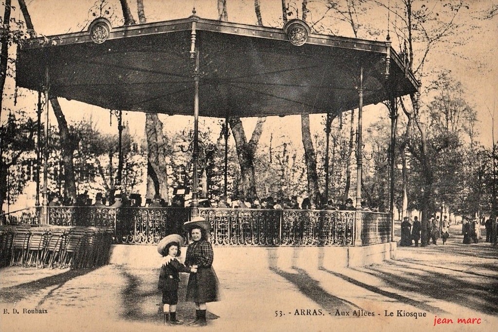 Arras - Aux Allées - Le Kiosque.jpg