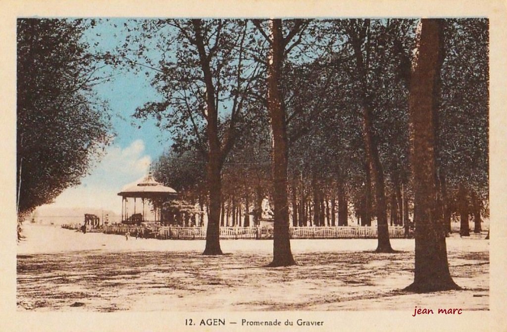 Agen - Promenade du Gravier 12.jpg