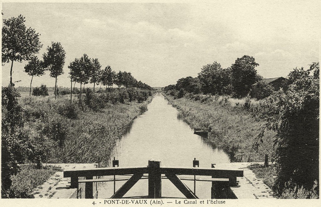 Pont-de-Vaux 4.jpg