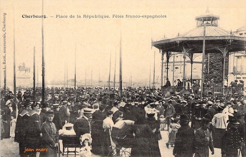 Cherbourg - Place de la République. Fêtes franco-espagnoles.jpg