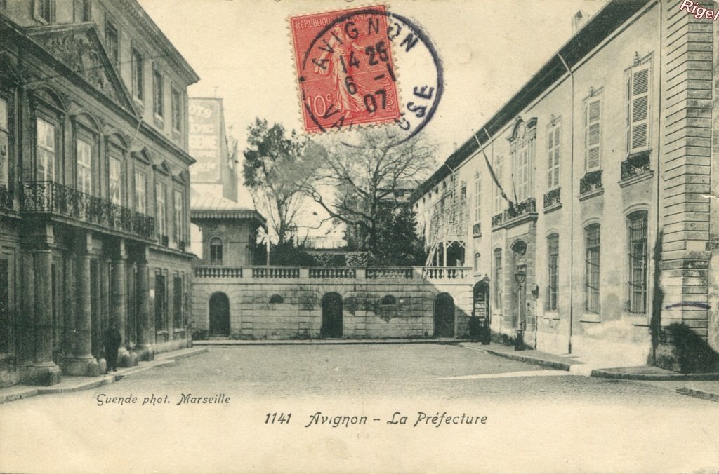 84-Avignon - La Préfecture - 1141 Guende.jpg