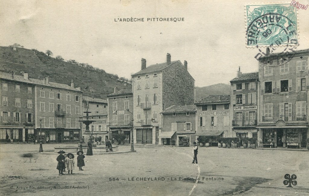 07-Le Cheylard - La Place La Fontaine - 564 C Artige MTIL.jpg