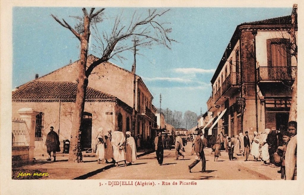 Djidjelli - Rue de Picardie (Phototypie Etablissements Photo Albert, 5 rue Rochambeau, Alger).jpg