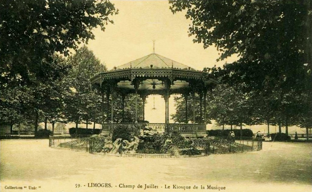 Limoges - Champ de Juillet - Le Kiosque de la musique.jpg