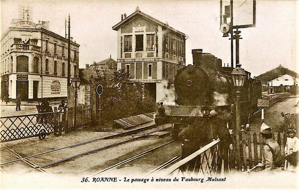 42 - Roanne PN 36.jpg