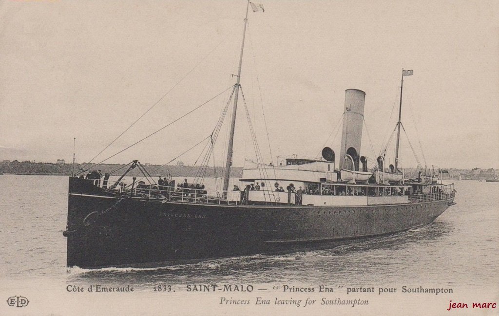 Saint-Malo - Princess Ena partant pour Southampton.jpg
