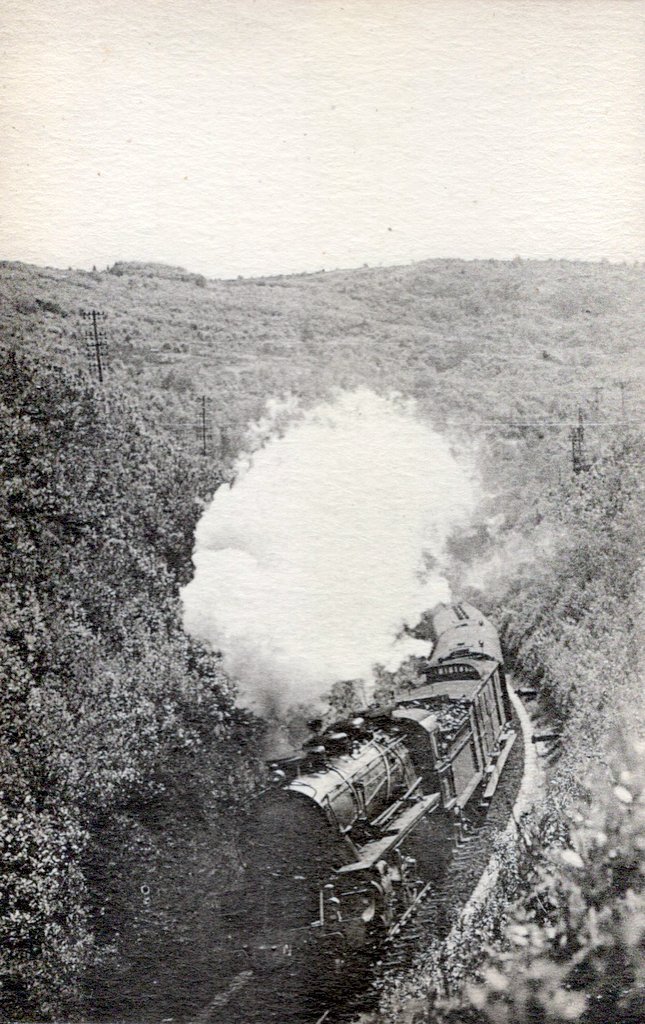 Saint Sulpice-Laurière à Train Bordeaux-Milan CP.jpg