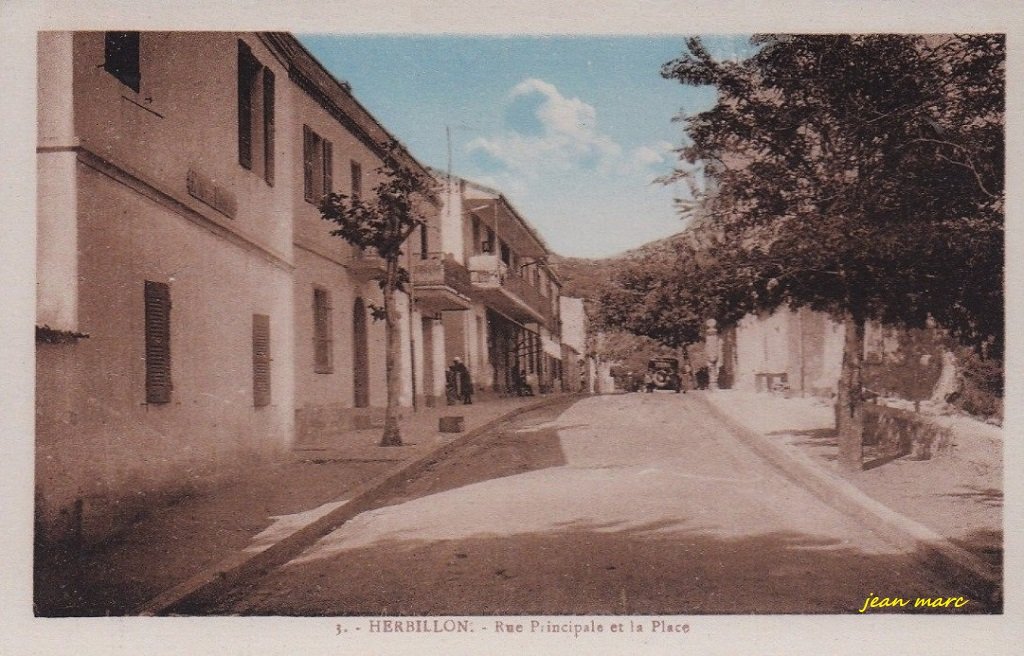 Herbillon (Chetaïbi) - Rue Principale et la Place.jpg