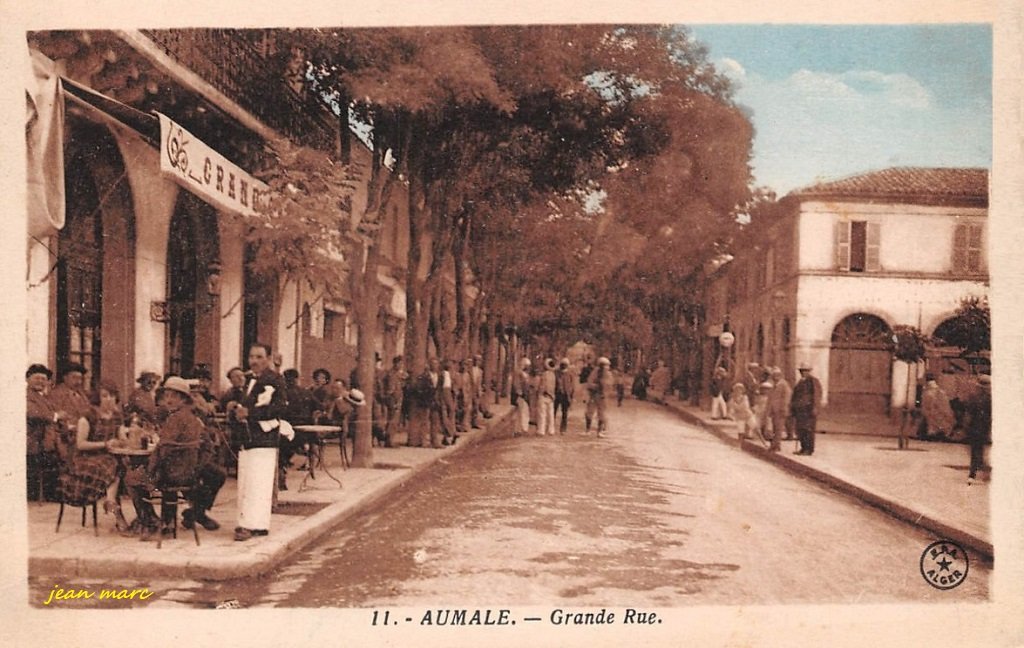 Aumale - Grande Rue 11.jpg