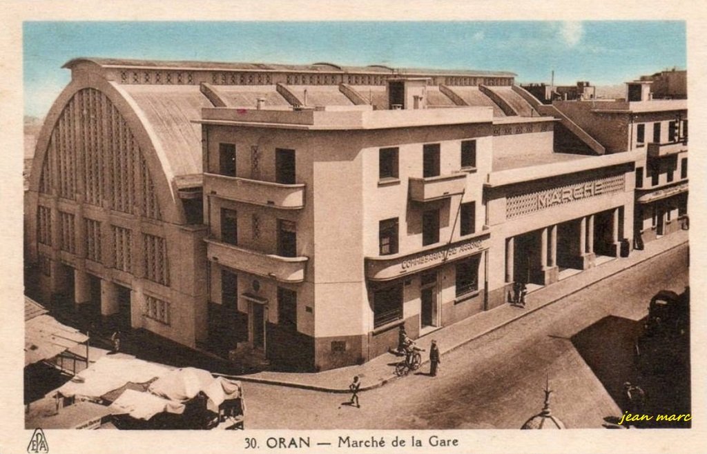 Oran - Marché de la Gare (Editions Photo-Africaines, Alger).jpg