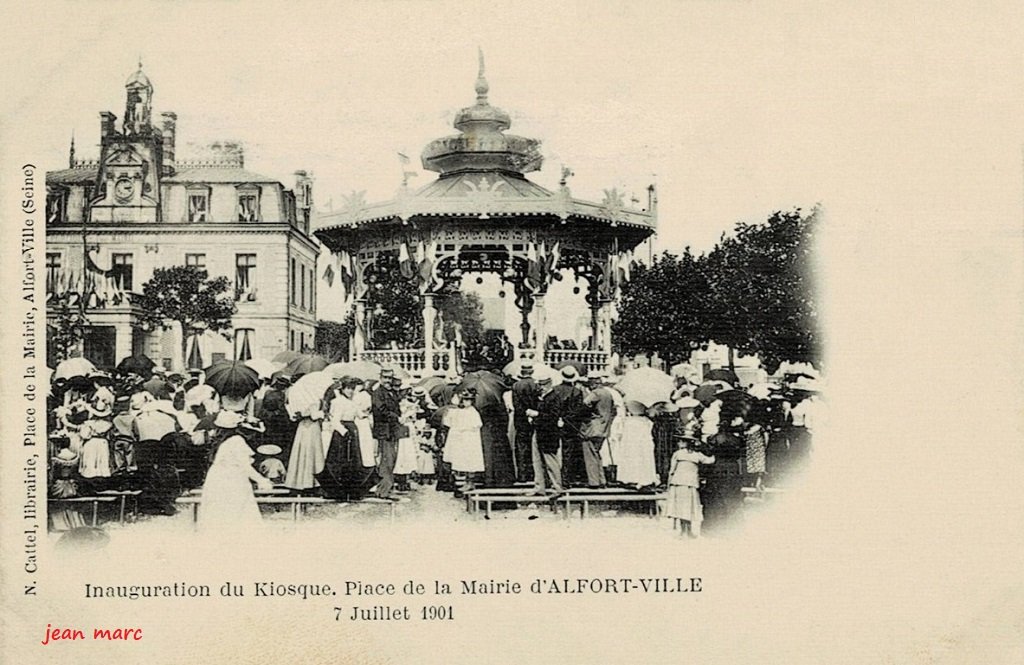 Alfortville - Inauguration du Kiosque Place de la Mairie 7 juillet 1901.jpg