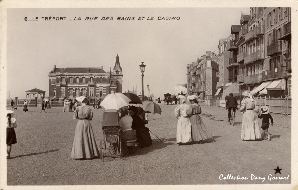 76-Le Treport-La Rue des Bains et Casino.jpg