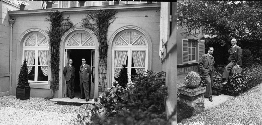 Les Frères Tharaud dans leur maison du 93 rue Royale à Versailles (cliché 1932, Agence Mondial).jpg