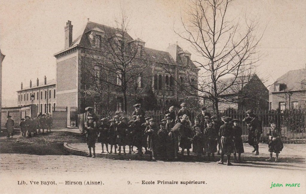 Hirson - Ecole primaire supérieure.jpg