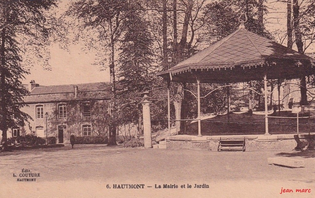 Hautmont - La Mairie et le Jardin.jpg