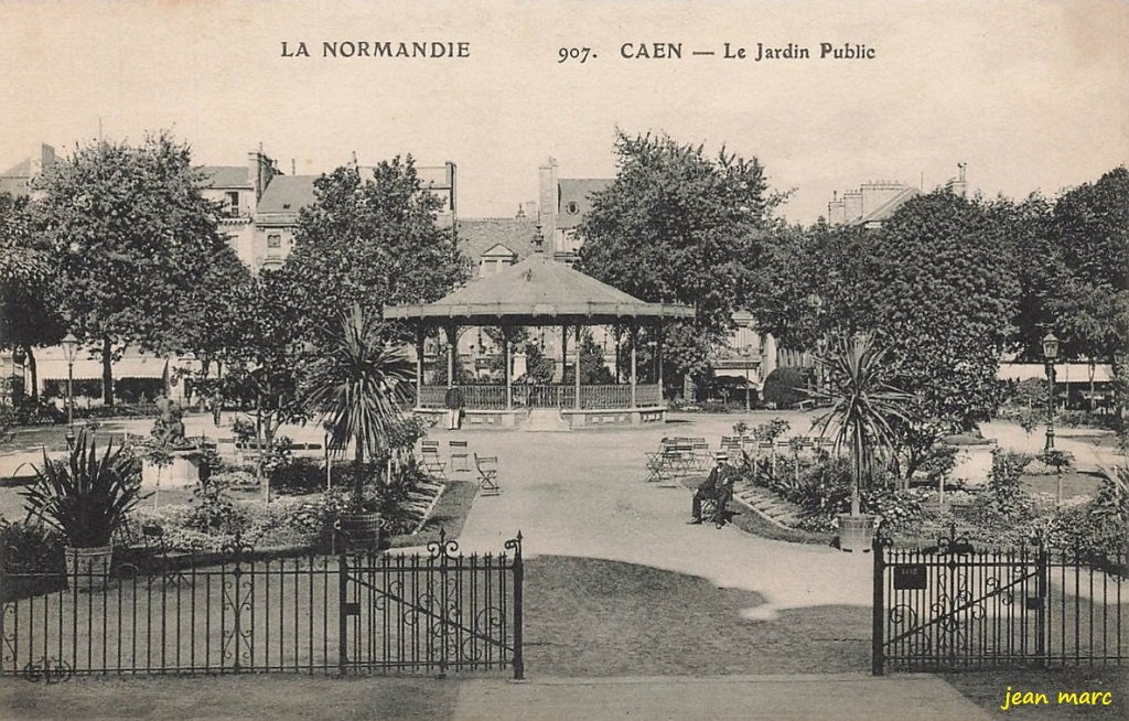 Caen - Le Jardin Public.jpg