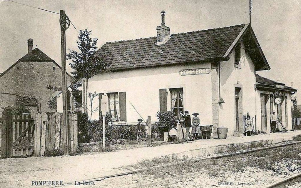 Pompierre (1) Ch. Leroux.jpg