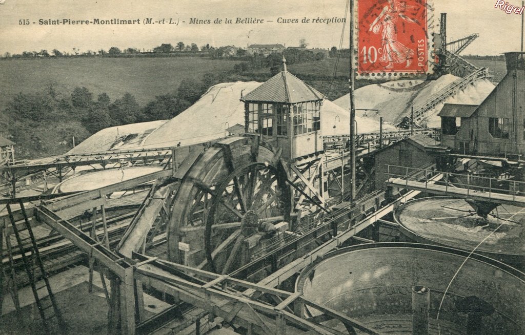 49-St-Pierre-Montlimart - Mines Bellière - Cuves de réception - 515.jpg