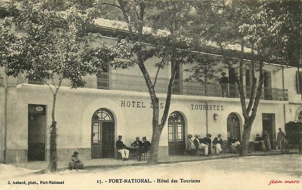 Fort-National - Hôtel des Touristes 15.jpg