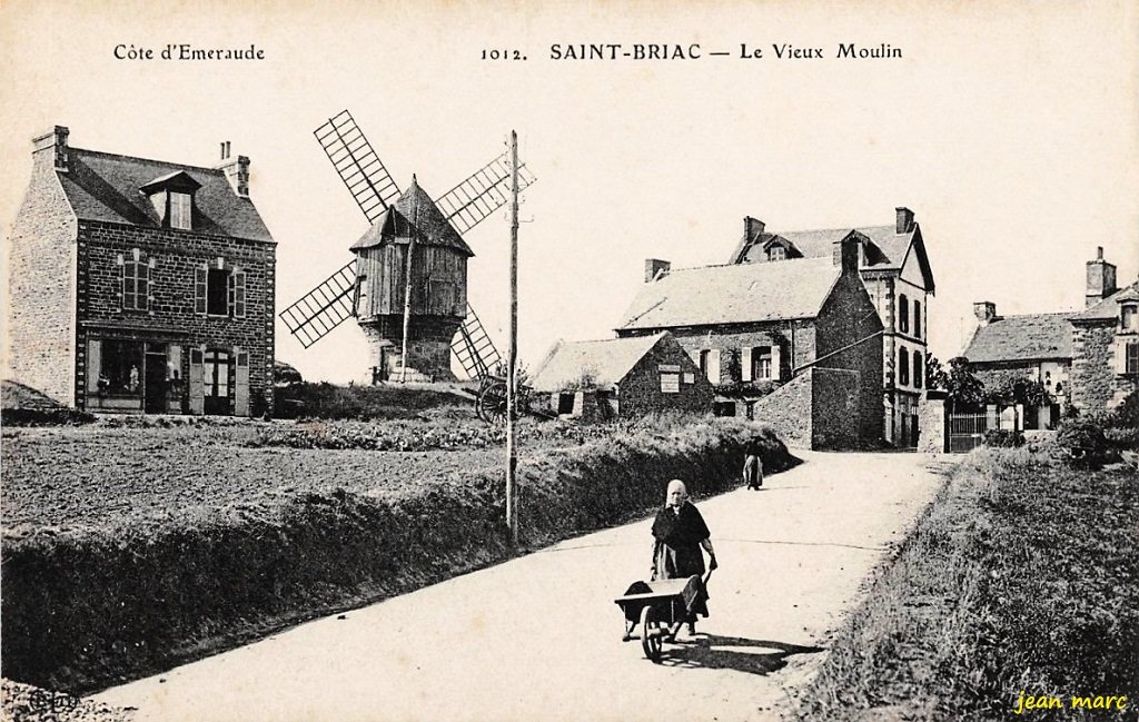 Saint-Briac - Le Vieux Moulin.jpg