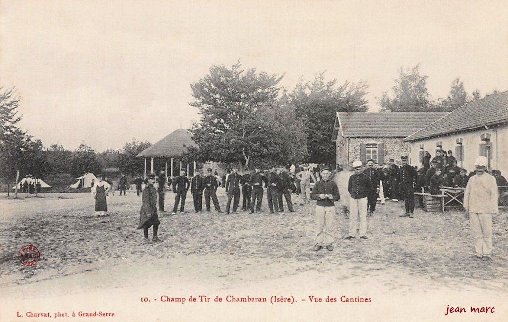 Camp de Chambaran - Vue des Cantines.jpg