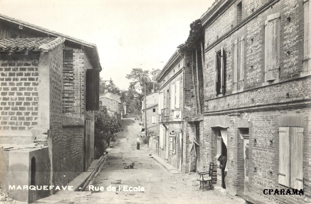 Marquefave rue-ecole.jpg